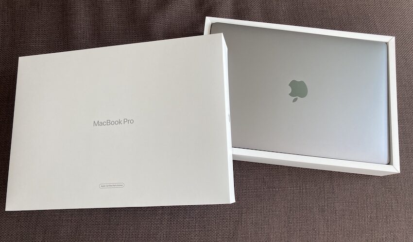 MacBookProの整備済製品を購入したよ